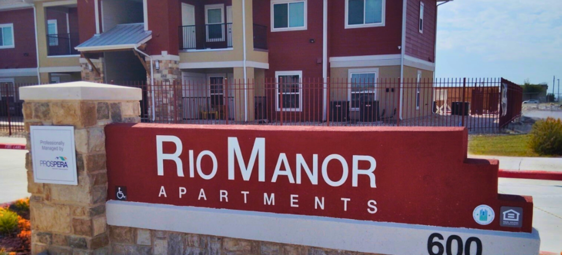 Rio Manor Apartments