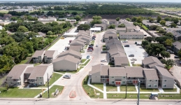 Aerial Image of Apartment Complex _01
