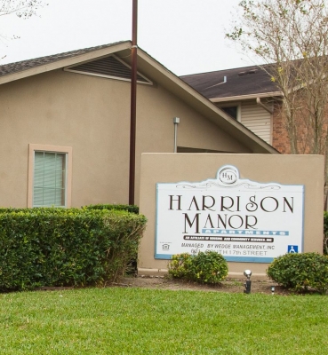 Harrison Manor Apartments